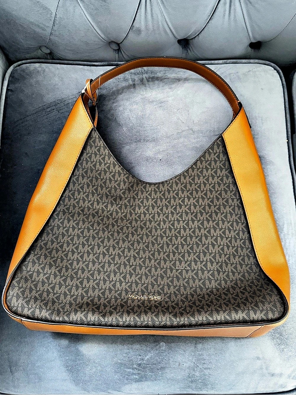Michael Kors Raquel LG Hobo Shoulder Bag Hobo Bag in Brown & Orange NWT